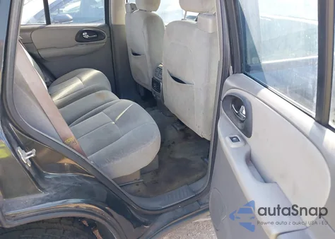 2005 Chevrolet Trailblazer Ls из США, поврежденный, VIN 1GNDS13S152247626